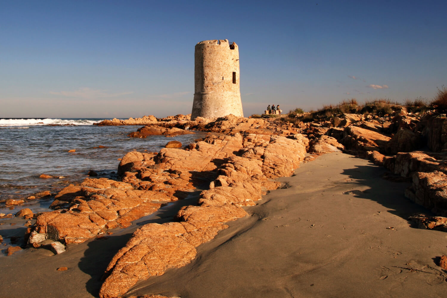 Naturisme en Sardaigne Top 10 Plages et Campings naturistes