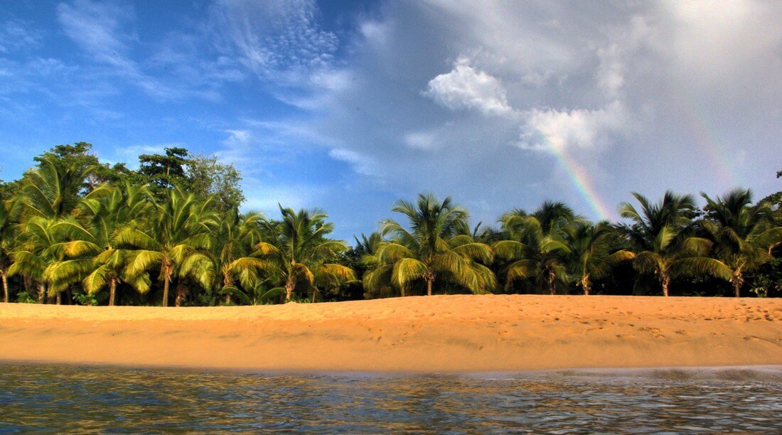 grande anse de deshaies