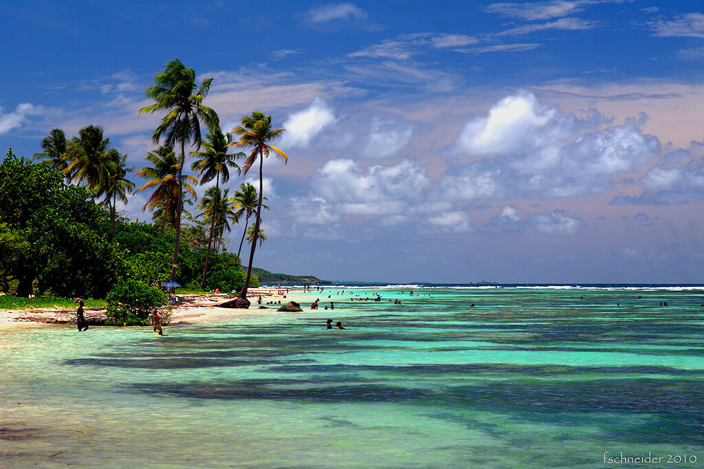 saintes plus belles plages de Guadeloupe