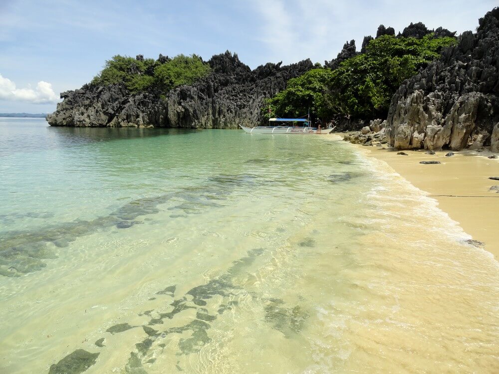 lahos island caraoman Plages des Philippines