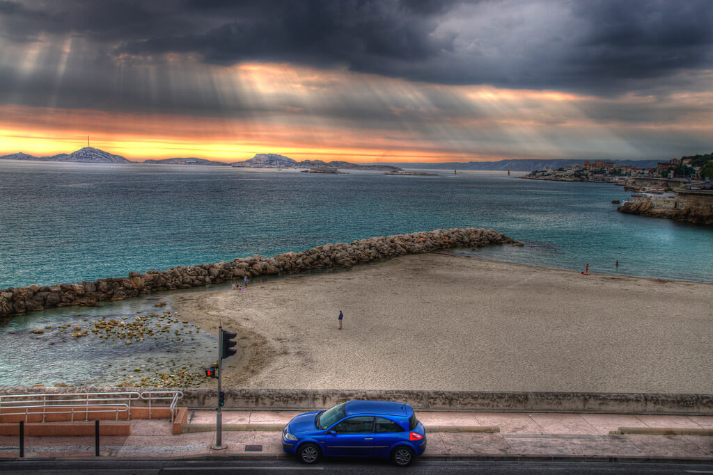 plage du prophete coucher de soleil où se baigner à marseille