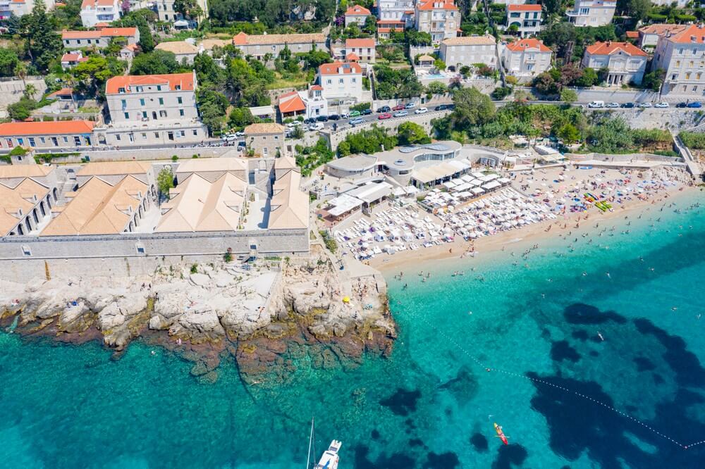 banje beach vue du ciel plages de croatie