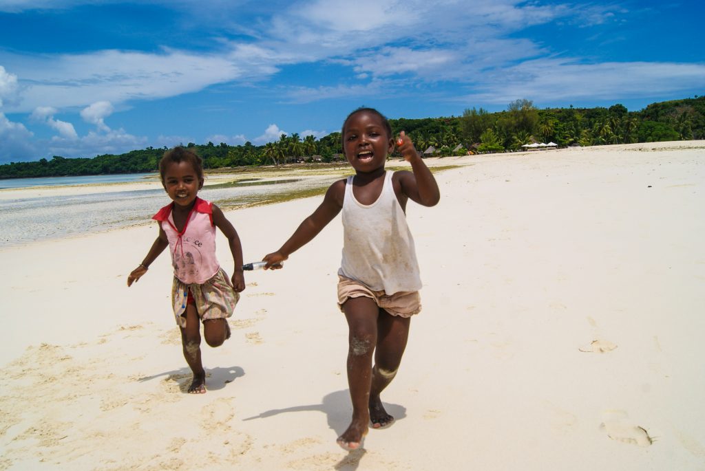 Les plages de l’archipel de Nosy-Be, entre autres, celles de Nosy Iranja ou de Nosy Tsarabanjina ont tout de la plage paradisiaque.