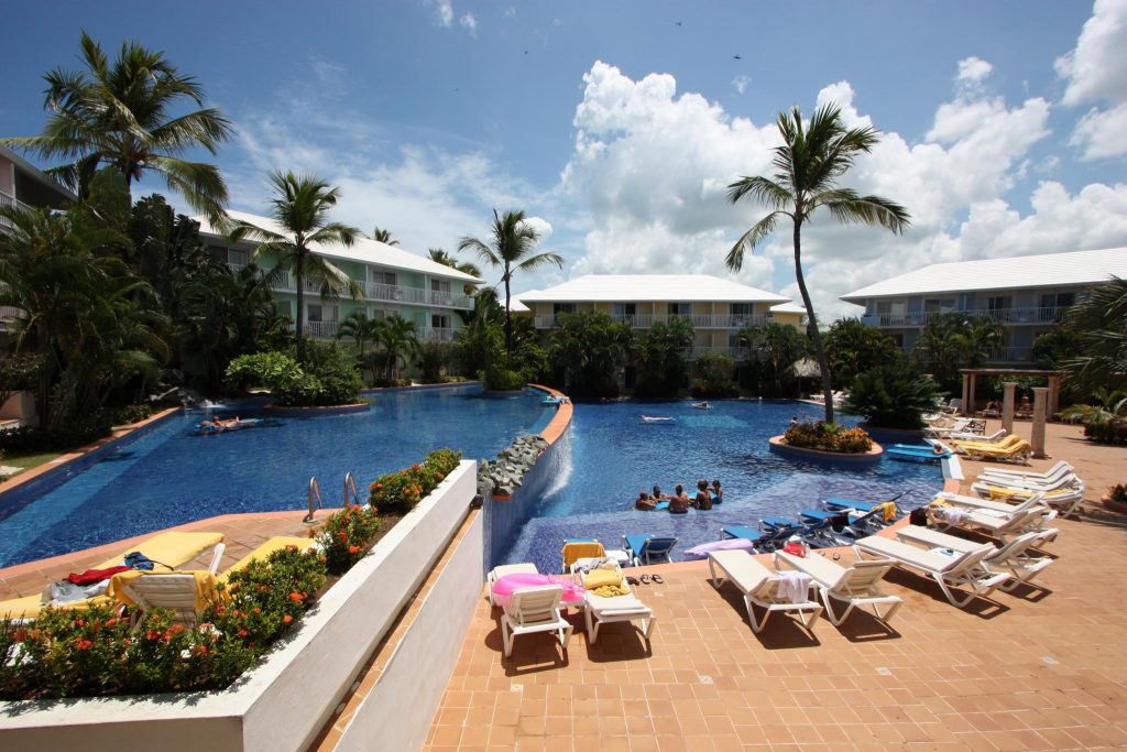 Pointe Cana et ses complexes hôteliers luxueux sont les hauts lieux touristiques de la République dominicaine.