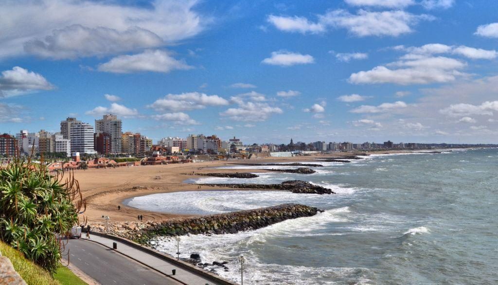 Mar del Plata est la plage en Argentine à ne pas rater si vous aimez le bain de foule.