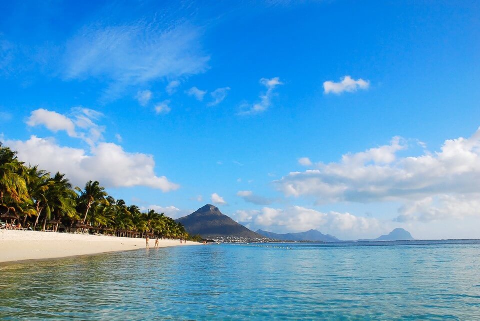 plage flic en flac cocotiers plages de l'île Maurice