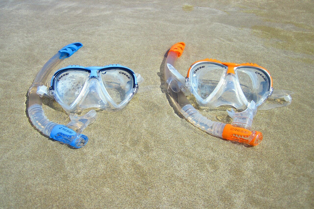 masque et tuba snorkeling plongée en sardaigne
