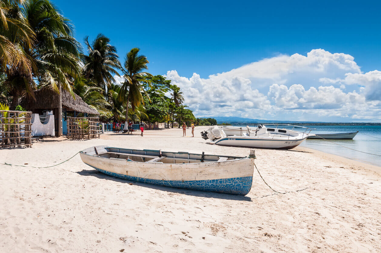 Top 10 Plus belles Plages de Madagascar (Avec Carte et Photos)
