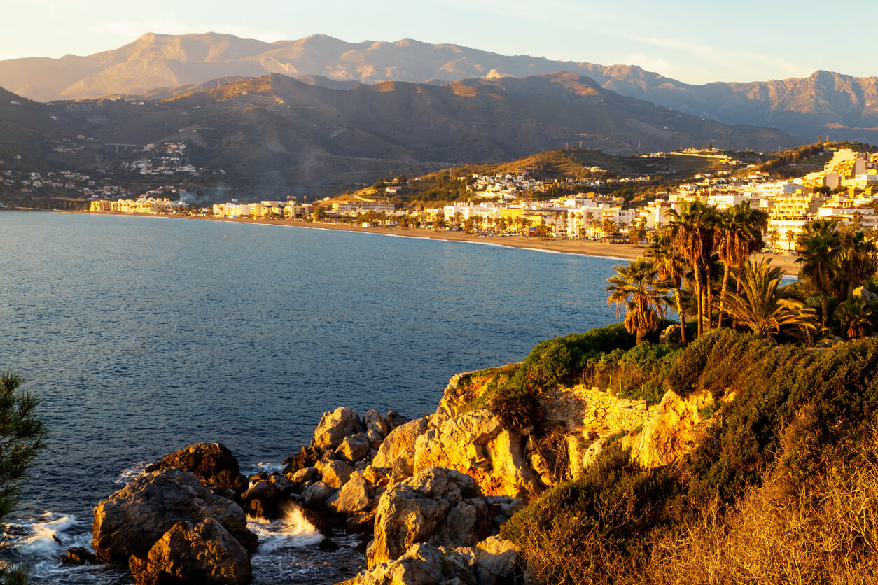 Top 14 des plus belles Plages d’Andalousie (avec Carte et Photos)