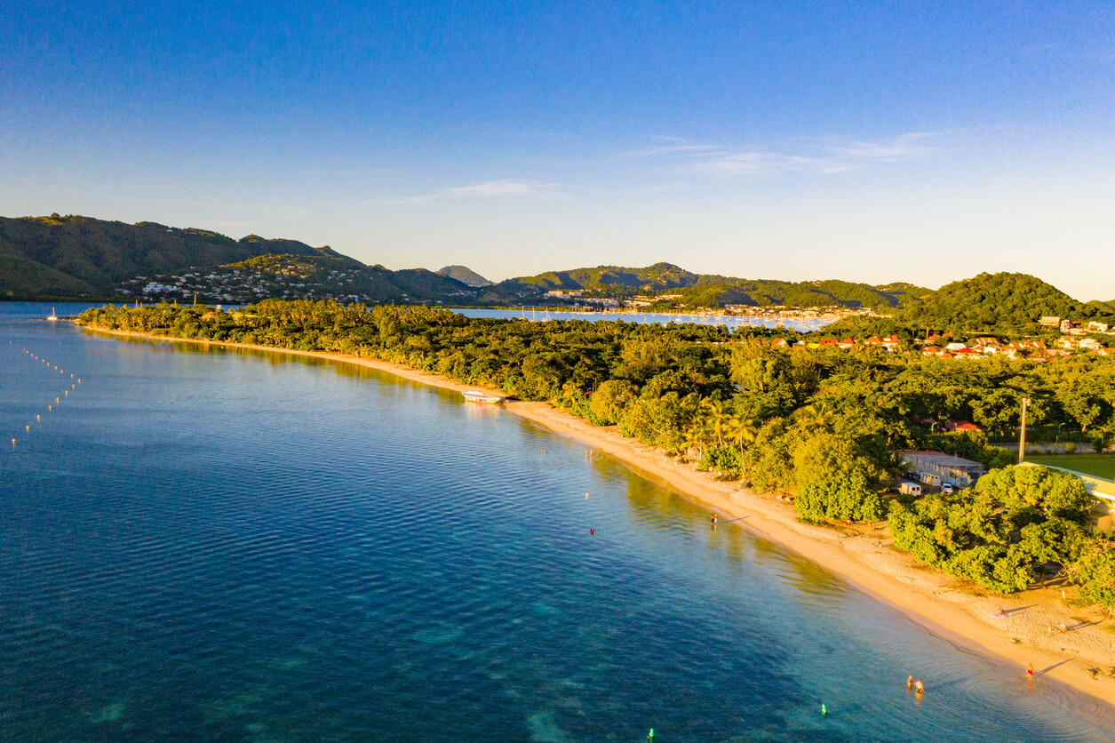 Température de l'eau de la Mer à Sainte Anne Aujourd'hui et Prévisions Ça baigne